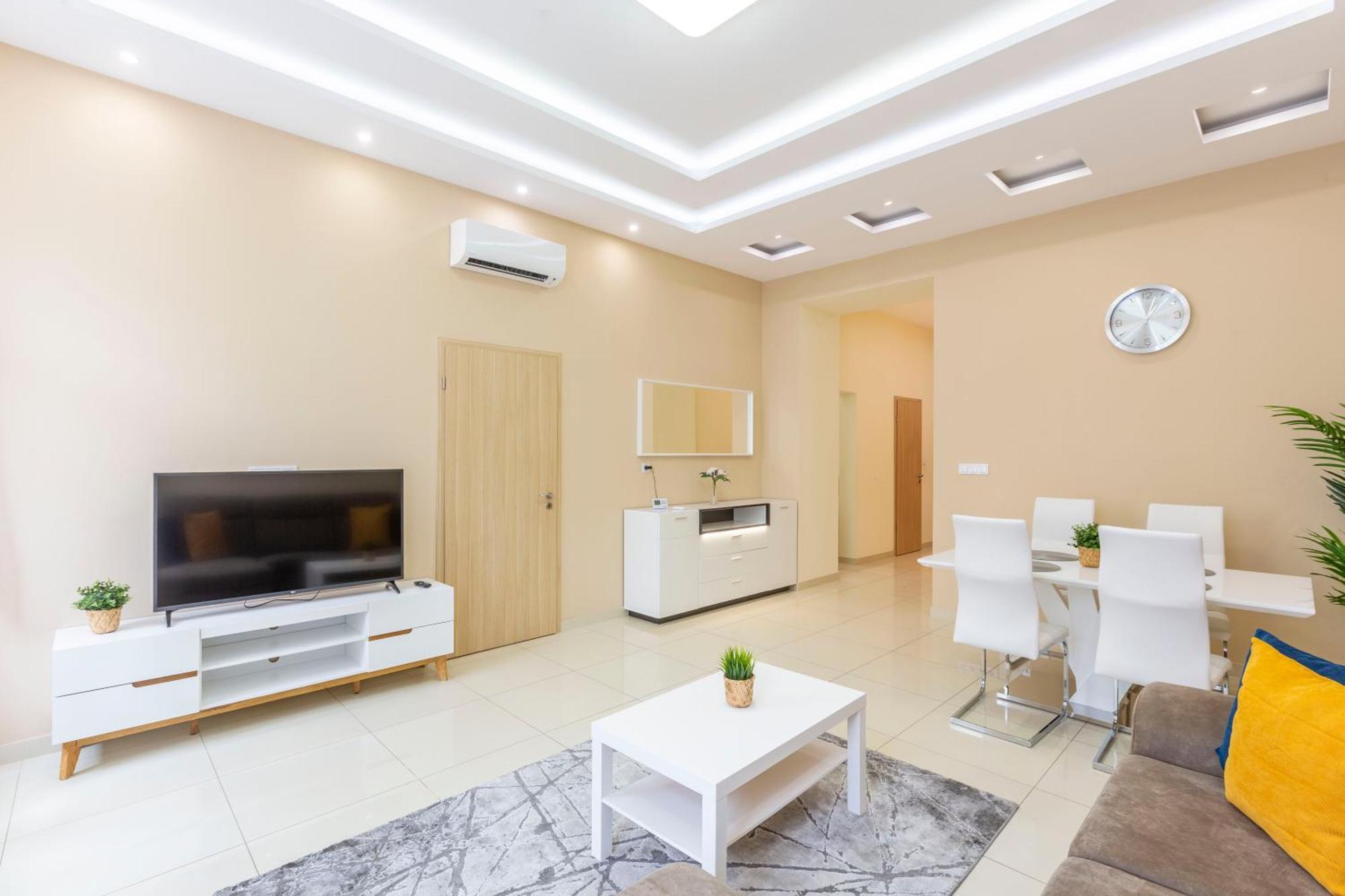 Spacious Bajcsy Residence In The Heart Of Budapest Eksteriør bilde